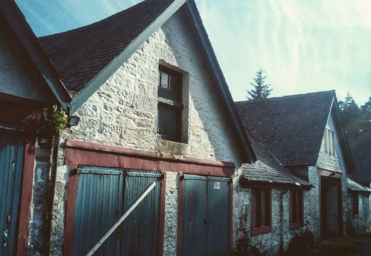 6812286c9dc76a61a13f0da7f5bf384b